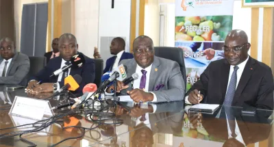 coton-le-prix-fixe-a-310-francs-kg-pour-la-campagne-2023-2024