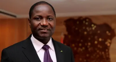 sangafowa-coulibaly-fait-adopter-de-nouvelles-dispositions-pour-la-lutte-contre-lorpaillage-illegal-vendredi-26-mai-le-ministre-mamadou-sangafowa-coulibaly-a-presente-le-projet-de-loi-pour-la-lutte-contre-lorpaillage-clandestin-aux-senateurs-de-la-comm