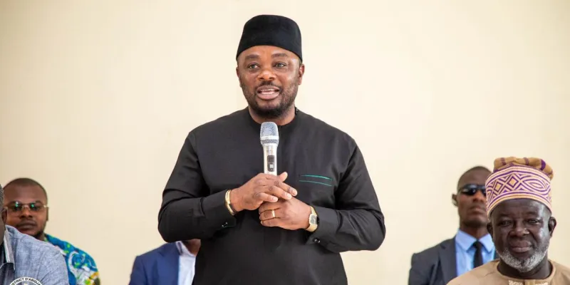 education-nationale-a-port-bouet-le-maire-emmou-sylvestre-celebre-lexcellence