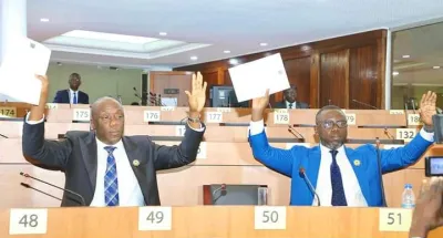 assemblee-nationale-le-ministre-tchagba-defend-un-important-projet-de-loi