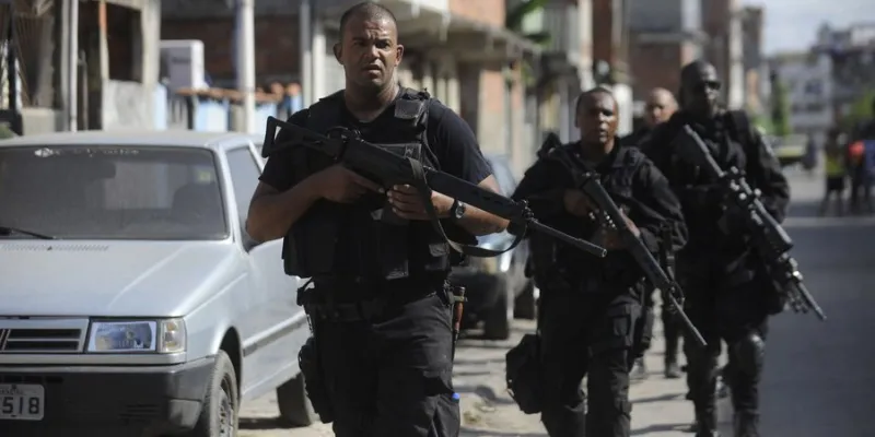 senegal-larmee-deployees-dans-les-rues-de-dakar-les-activites-paralysees
