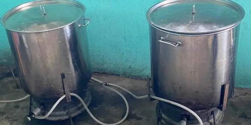 apres-anyama-un-entrepot-de-fabrication-illicite-de-boisson-demantele-a-yopougon