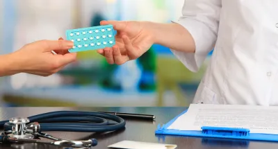 menopause-prendre-des-hormones-oestrogenes-peut-augmenter-le-risque-dhypertension