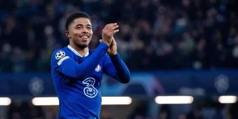 entre-les-bleus-et-les-elephants-wesley-fofana-avoue-avoir-enormement-hesite