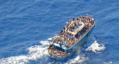 naufrage-de-migrants-en-grece-soupconnes-detre-des-passeurs-neuf-egyptiens-arretes