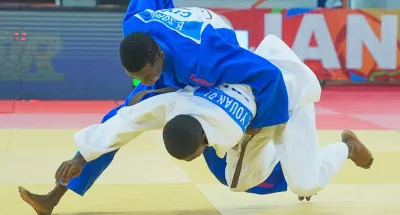 coupe-dafrique-des-juniors-de-judo-a-abidjan-la-cote-divoire-brille-avec-16-medailles