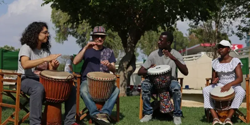 chypre-la-musique-comme-echappatoire-pour-des-migrants-dafrique