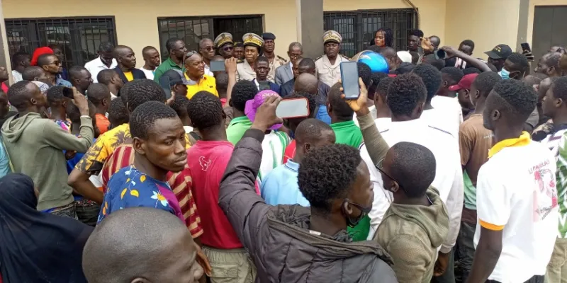 tension-a-tengrela-le-prefet-appelle-au-calme-les-manifestants-persistent