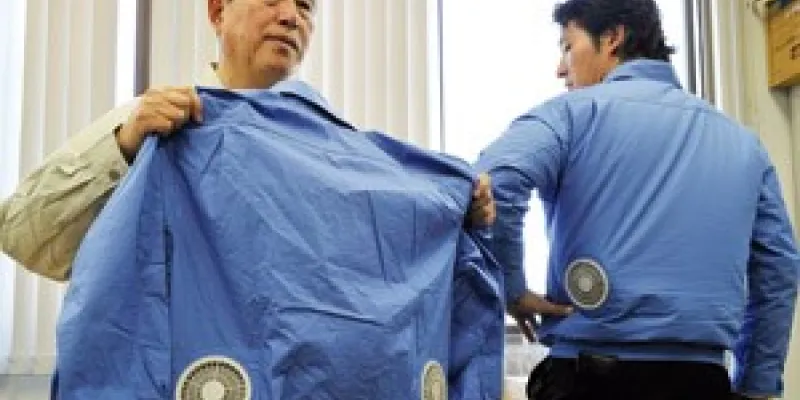 technologie-climatique-au-japon-la-veste-climatisee-desormais-indispensable-dans-certaines-activites