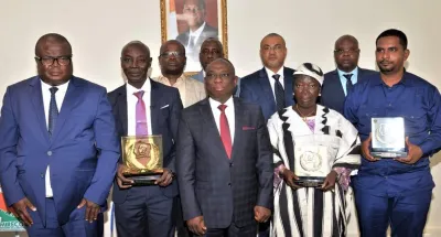 prix-dexcellence-du-meilleur-artisan-de-la-paix-kouadio-konan-bertin-celebre-les-laureats