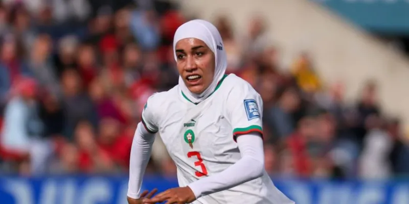 mondial-feminin-en-australie-et-nouvelle-zelande-la-marocaine-nouhaila-entre-dans-lhistoire-avec-le-port-du-hijab