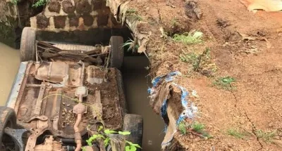 ferkessedougou-un-vieux-pont-seffondre-sur-un-vehicule-et-fait-deux-blesses-graves