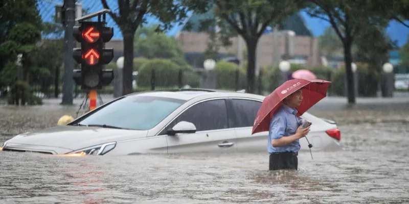 chine-33-morts-et-plusieurs-disparus-a-pekin-apres-des-pluies-torentielles