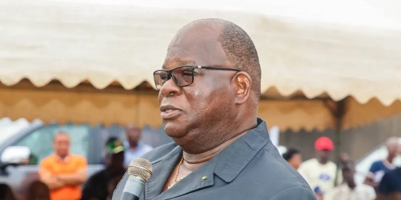 municipalite-2023-a-marcory-les-habitants-du-quartier-kbf-font-bloc-derriere-laurent-tchagba