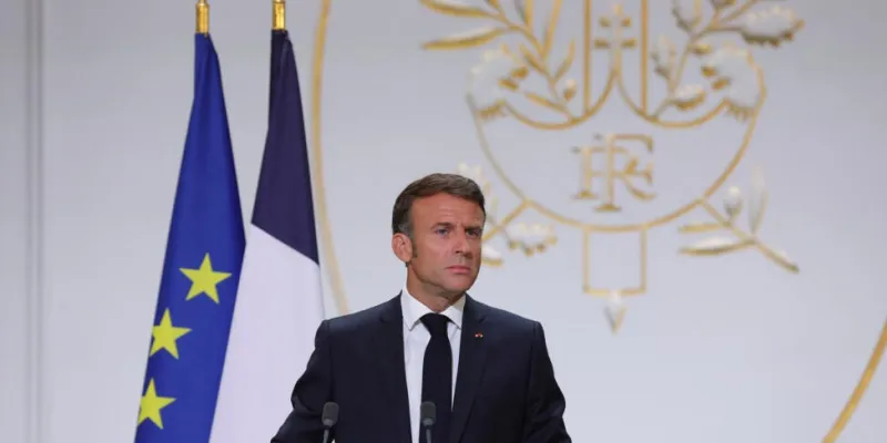 niger-lambassadeur-de-france-reste-en-poste-malgre-les-pressions-assure-emmanuel-macron