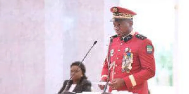 gabon-gui-est-le-general-brice-clotaire-oligui-nguema-le-nouvel-homme-fort-du-pays
