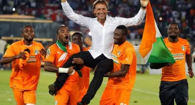 bleues-de-france-herve-renard-un-parcours-heureux-en-afrique-frustrant-en-france