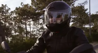 automobile-bientot-des-lunettes-connectees-pour-les-motards