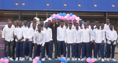 ligue-1-ivoirienne-de-football-voici-les-nouveaux-habits-du-racing-club-dabidjan-rca