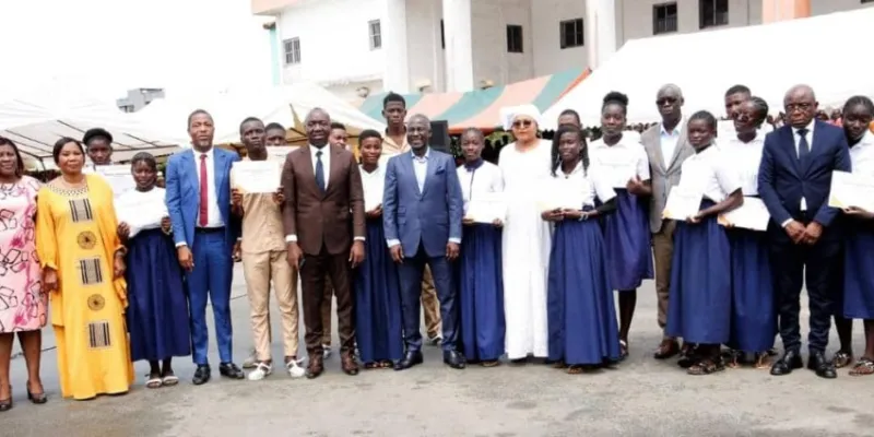 yopougon-adama-bictogo-offre-5-000-prises-en-charge-scolaire-a-des-eleves-demunis