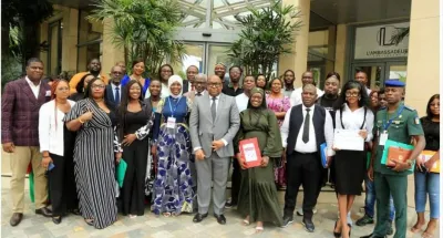 reseaux-sociaux-la-haute-autorite-de-la-communication-audiovisuelle-fait-signer-une-charte