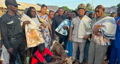 vie-associative-un-cadre-de-la-region-du-guemon-honore-les-femmes-de-la-region