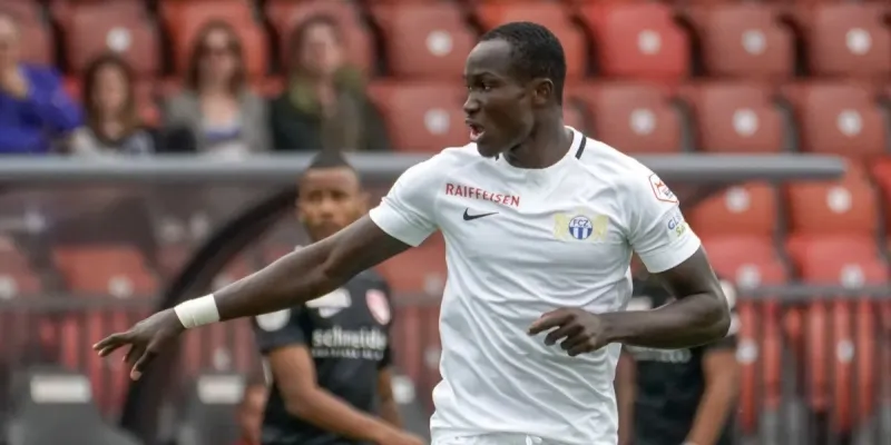 ghana-un-international-ghaneen-meurt-en-plein-match-de-foot-en-albanie