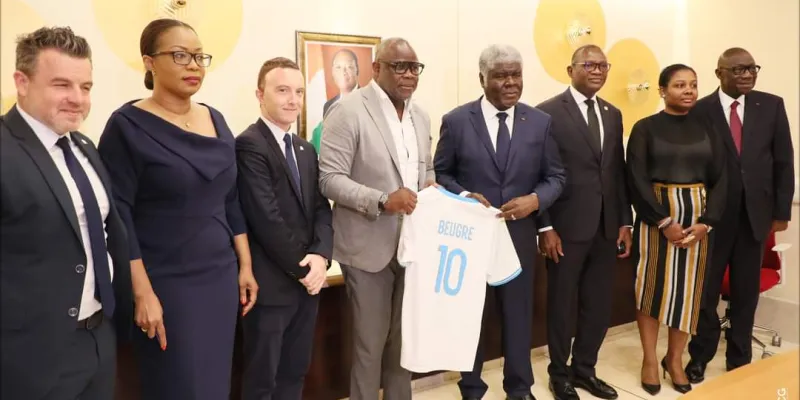 can-2023-lolympique-de-marseille-sen-mele