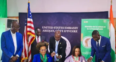 signature-de-protocole-daccord-le-ministere-de-la-culture-et-lambassade-des-usa-en-franche-collaboration