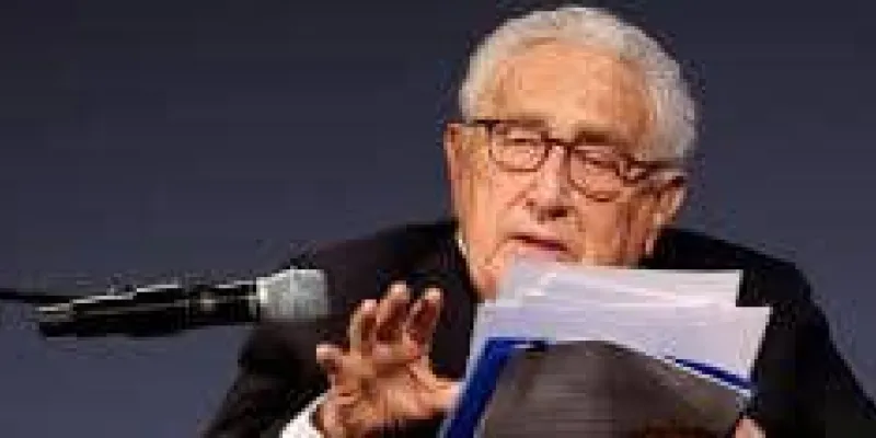 etats-unis-deces-de-henry-kissinger-diplomate-du-siecle-et-figure-controversee