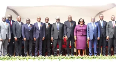 organisation-reussie-de-la-can-2023-293-acteurs-decores-par-letat