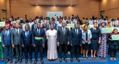 cote-divoire-98-7-millions-de-fcfa-pretes-a-96-migrants-de-retour