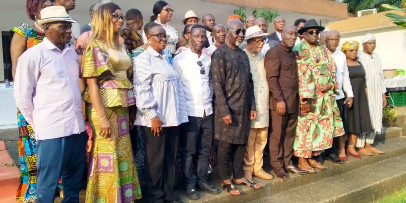 instrument-de-developpement-gagnoa-nouveau-bat-le-rappel-de-ses-troupes-chez-le-roi-kyfy-zie