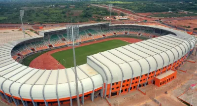 stade-amadou-gon-coulibaly-de-korhogo-la-pelouse-intacte-apres-le-concert-de-lartiste-himra