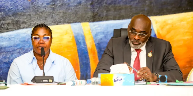 cocody-les-conseillers-adoptent-le-compte-administratif-2024-du-maire