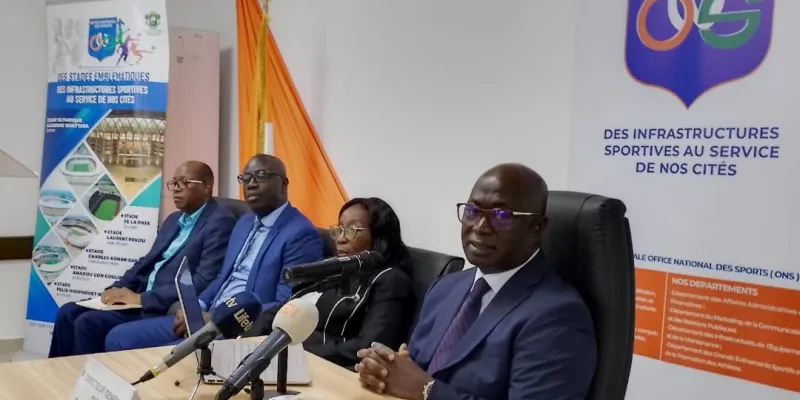 conference-de-presse-les-infrastructures-sportives-ont-permis-de-creer-une-industrie-de-sports-ousmane-gbane-dg-de-lons