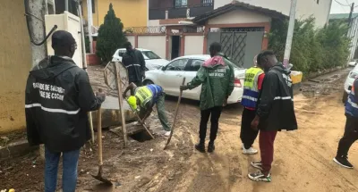 cocody-innondation-le-district-aux-cotes-des-populations-sinistres