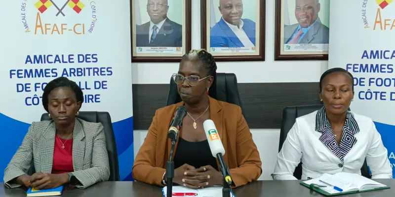 football-ivoirien-lamicale-des-femmes-arbitres-de-football-de-ci-afafci-pointe-le-bout-du-nez