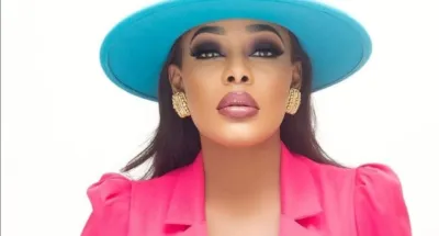 la-reaction-de-linfluenceuse