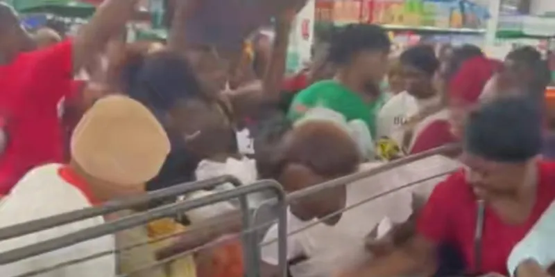 cote-divoire-supermarches-vides-pharmacies-prises-dassaut-quand-la-peur-sinstalle-en-periode-electorale