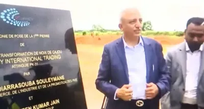 cote-divoire-industrie-une-usine-de-transformation-de-cajou-prevue-a-attinguie