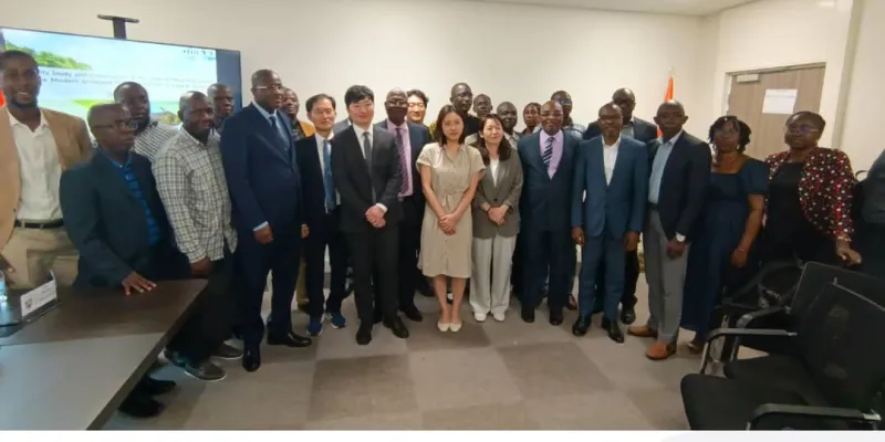 huile-usagee-un-centre-de-traitement-et-de-recyclage-souvre-a-ndotre-dans-la-commune-dabobo