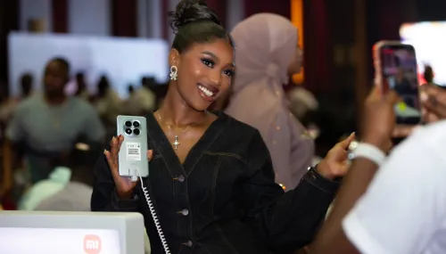 la-serie-redmi-note-depasse-les-460-millions-dunites-expediees-dans-le-monde-xiaomi-renforce-son-leadership-sur-le-segment-milieu-de-gamme-et-celebre-le-lancement-du-redmi-note-15-en-cote-divoire