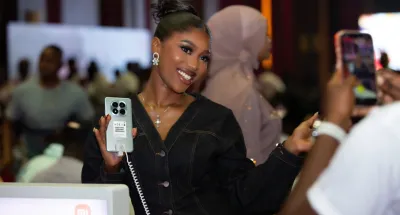 la-serie-redmi-note-depasse-les-460-millions-dunites-expediees-dans-le-monde-xiaomi-renforce-son-leadership-sur-le-segment-milieu-de-gamme-et-celebre-le-lancement-du-redmi-note-15-en-cote-divoire