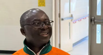 comite-national-de-soutien-aux-elephants-cnse-constant-adonis-a-la-barre-au-canada