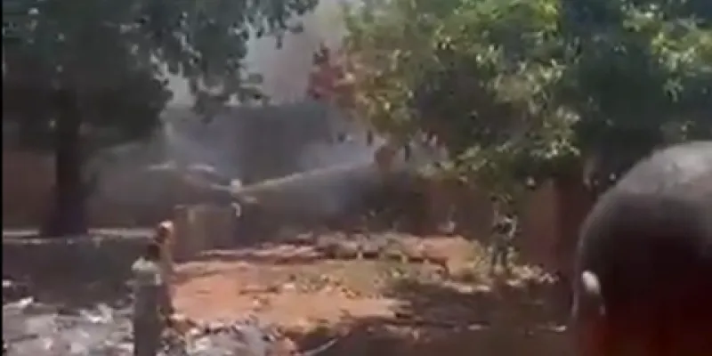 mali-un-helicoptere-de-larmee-secrase-en-pleine-ville-de-bamako