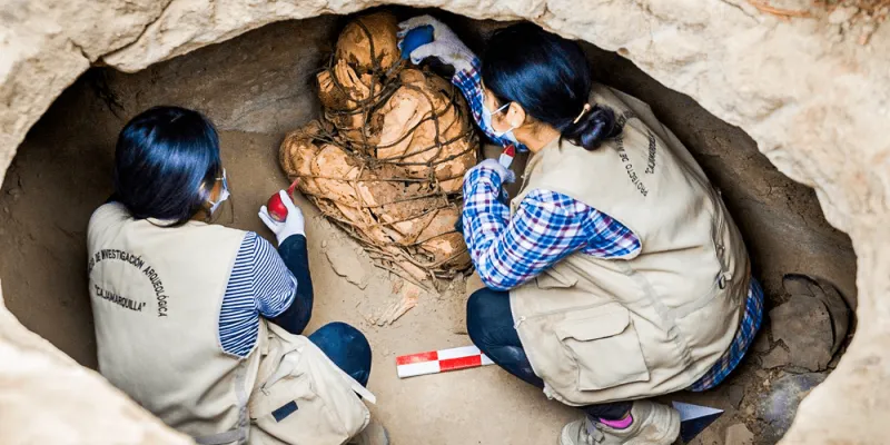 perou-une-momie-retrouvee-dans-un-sac