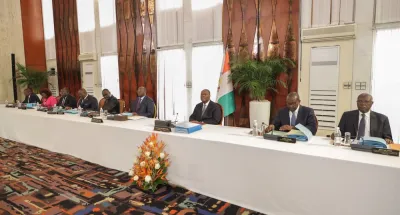 communique-du-conseil-des-ministres-du-mercredi-03-mai-2023-des-projets-de-loi-et-dordonnance-en-vue
