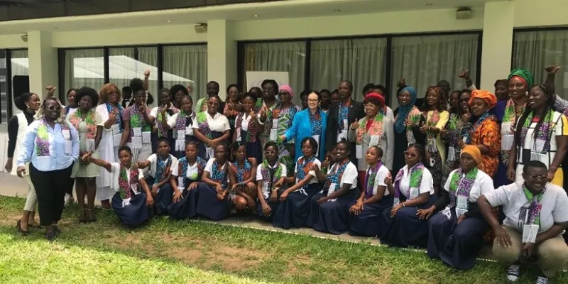 autonomisation-de-la-femme-onu-femmes-cote-divoire-et-lambassade-disrael-sensiblisent-des-jeunes-filles