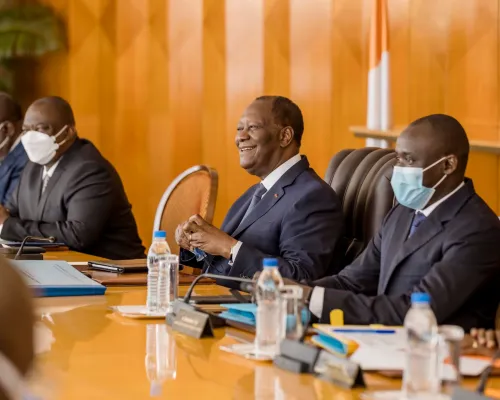 cote-divoire-le-conseil-sest-penche-sur-les-operations-de-deguerpissement